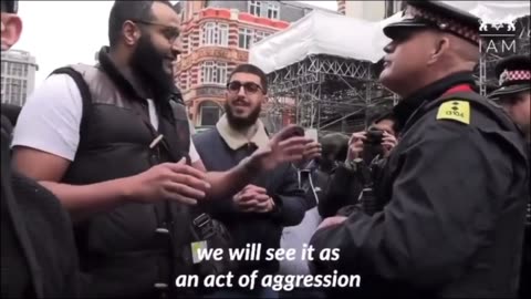 LONDON - DAWAH-CLOWN MUHAMMAD HIJAB TREATHENS POLICE & JEWS