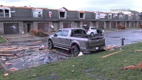 At least 3 killed in Tennessee tornadoes