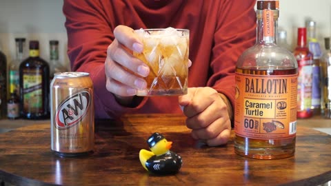 Ballotin Caramel Turtle Whiskey & A&W Cream Soda