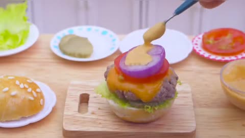 Miniature cooking, MiniBeef Burger 🍔 😋