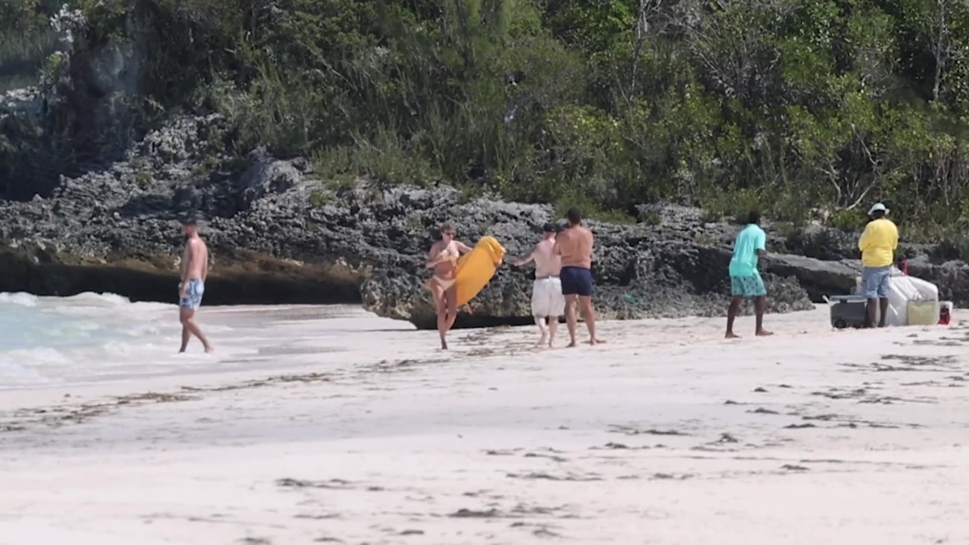 Taylor Swift and Travis Kelce spotted on Bahamas vacation