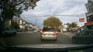 Driving around the city of Philadelphia_Vid 410