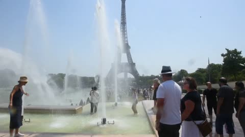 París alcanza los 42,6 grados y bate su récord histórico de calor