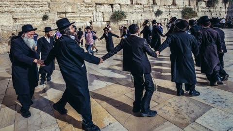 Reviewing Rabbis, Reporters and the Public in the Holyland by Yoel Cohen