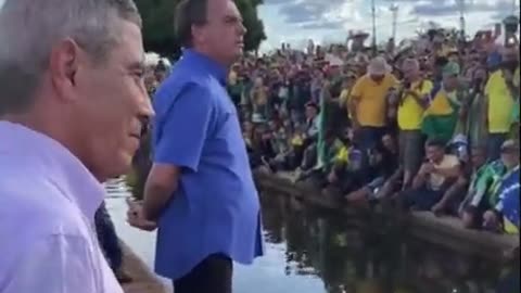 Deus, Pátria, Família e Liberdade!!! @jairbolsonaro 🇧🇷🫡🙌🏻 🎥 Palácio da Alvorada 09/12/2022