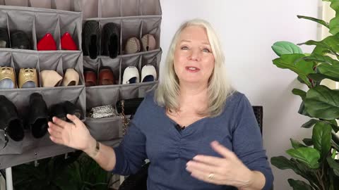 14 Shoes & Boots Styles & Fashion Trends For Women Over 50