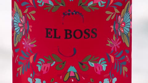 Sip like a boss! Who's ready for this beachy vibe? 🌊🍹 #ElBoss #SummerSips