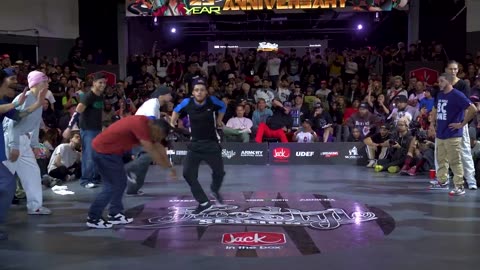 RedBull BC One AllStars vs Ruggeds Squadron Freestyle Session 2022 FINALS Mind Break