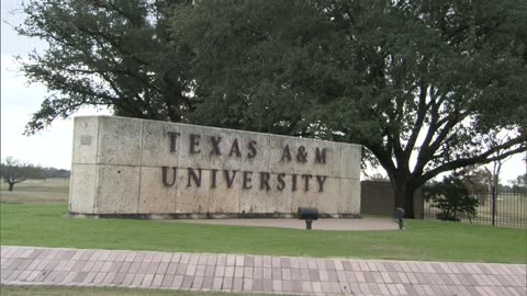 President of Texas A&M University resigned after hiring controversial journalism professor