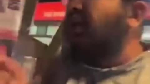 A Nazy Islamist man erupts in anger at Rutgers University in New Jersey