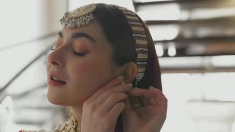 Hania Amir: A Fashion Icon Redefining Elegance and Style