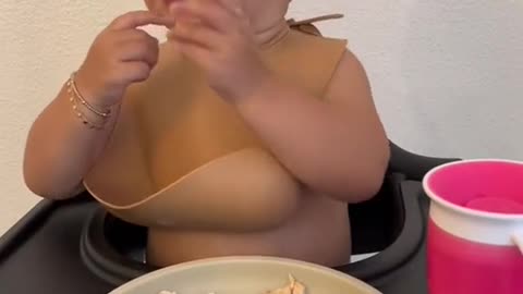 Babe Eating | Cute Babe | Beautiful baby | Baby food | new born baby