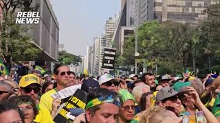 Hundreds of thousands rally against dictatorship in Sao Paulo, Brazil