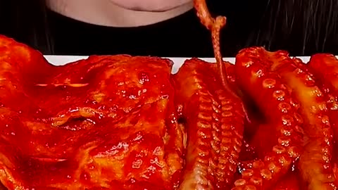 Spicy Octopus #zoeyasmr #zoeymukbang #bigbites #mukbang #asmr #food #먹방 #틱톡푸드 #spicyoctopus #favorit