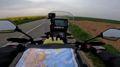 Motorcycle Camping in France 🇫🇷😍 [S1-E8]