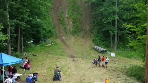 Street bike climbs enduro hill climb