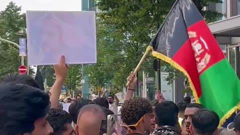 The world's largest Afghan flag was unfurled by Afghan immigrants in Frankfurt, Germany