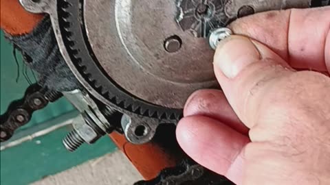 Replacing motorized bike clutch pads