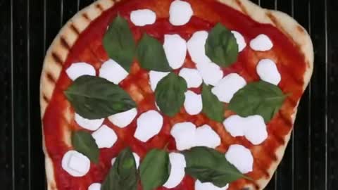 This pizza is really simple, beautiful and delicious