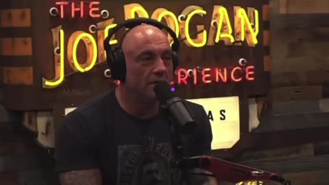 Joe Rogan - Gavin Newsome is a F*cking Con man | Check Description