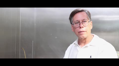 Bob Lazar -- Area 51 & Flying Saucers