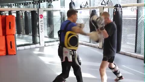 Muay Thai Pad Training with Mati Parks Head Coach @ Stars Gym London