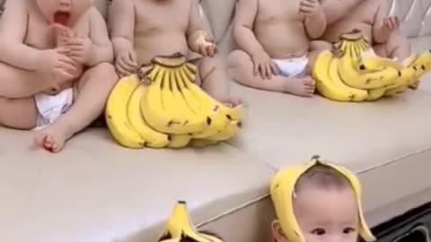 Amusing Chinese Baby Video #shorts #trending