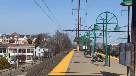 Trenton bound NJ Train stop at Rahway NJ