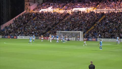 Stockport County v Bradford City