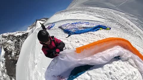 Skyluuve - Oster Flug vom Jungfraujoch