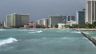 Waikiki Walls