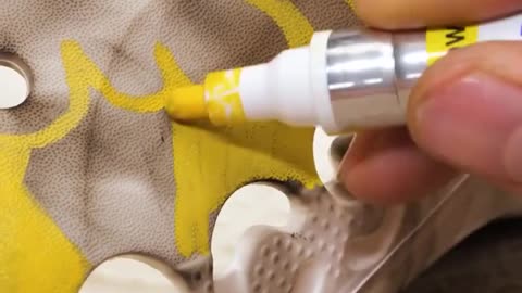 AWESOME FEET HACKS AND SHOE DIY CRAFTS FOR ANY SITUATION