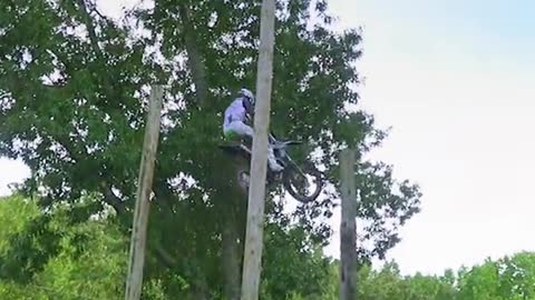 watch the rest of Julien Vanstippens kickass edit New Guy playing on the