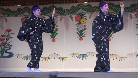 A pair of dancers at Shuri Castle