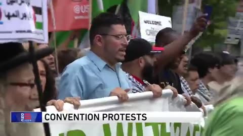 Protestors break through portion of security barrier on first night of DNC