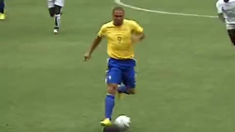 Ronaldo Nazario (the legend and true Ronaldo from Brazil) best goal