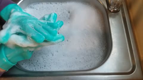 ASMR PLAYING WITH SILICONE DISHWASHING GLOVES