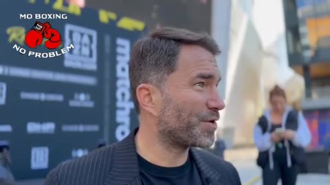 Eddie Hearn thinks Crawford is "too small" vs Canelo, gives Benavidez a chance for being fearless 🥊