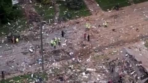 Large house Explosion with 40+ homes damaged in Evansville, Indiana , 3 dead