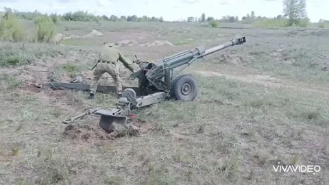 Ukrainians testing a rare Russian 2B16 Nona-K 120mm towed gun-mortar.