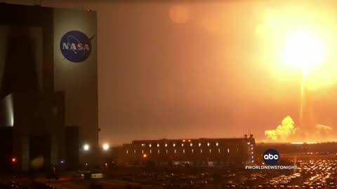 NASA rocket Artemis I finally blasts off, heading toward the moon