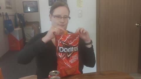 Reaction To Doritos Tangy Ketchup Chips