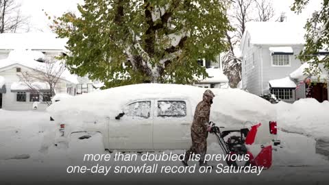 Western New York state slammed with 6 feet of snow