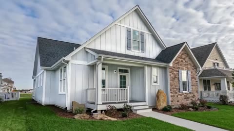 Custom Ranch w/ Large Vaulted Great Room