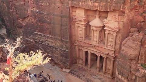 Petra Unveiled