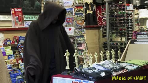 Star Wars Robe Vanish Prank