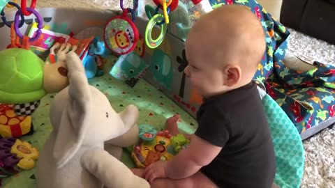 1000 Silly Things When Baby Playing