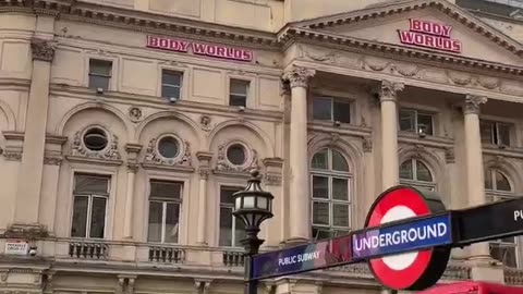 Piccadilly Circus