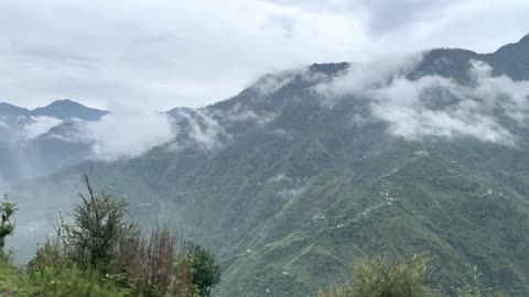 Kasol Serenity: 1st Video during our road trip to Kasol, India