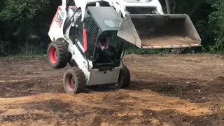 Bobcat stoppie